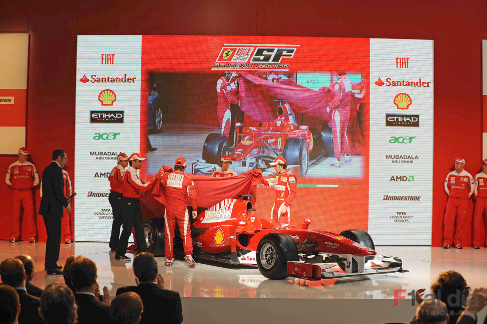 Se retira la manta roja al F10