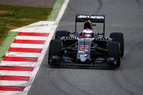 Jenson Button estrena el McLaren