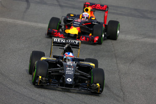 Primeras imagenes del Renault en pista