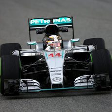 Lewis Hamilton defiende el Campeonato del Mundo