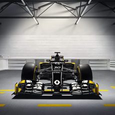 Renault RS16 visión frontal