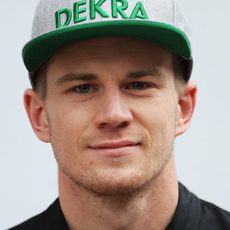 Nico Hulkenberg en la presentación del VJM09