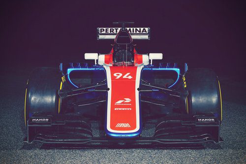 Manor Racing MT05 visión frontal