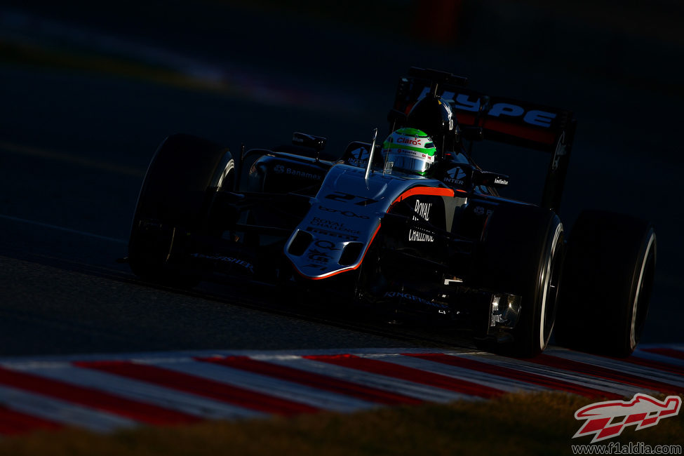 Nico Hülkenberg ha marcado el ritmo del tercer día de test