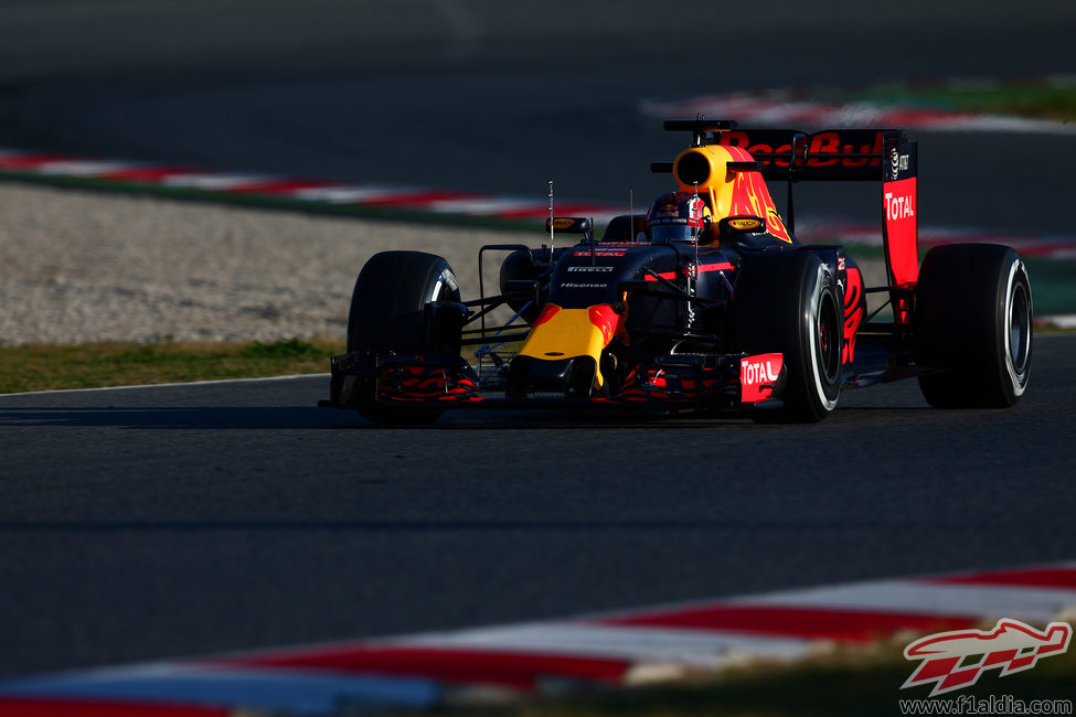 Red Bull ha tenido que terminar antes el día por un problema recurrente