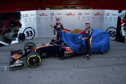 Los pilotos de Toro Rosso destapan el STR11