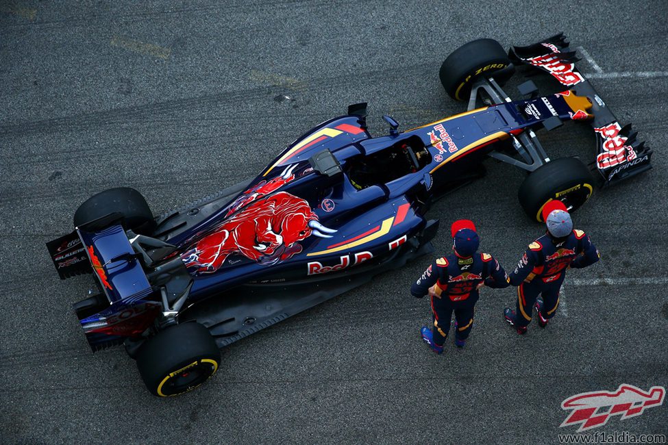 Presentación del Toro Rosso desde arriba