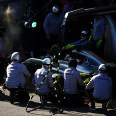 Prueba de pit stops para Lewis Hamilton