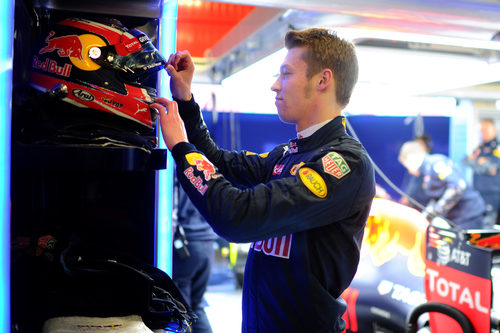 Daniil Kvyat ha tenido una tarde atareada después de no rodar por la mañana