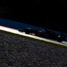 Kevin Magnussen rueda con el RS16