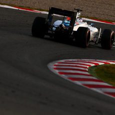 Valtteri Bottas rueda con ultrablandos