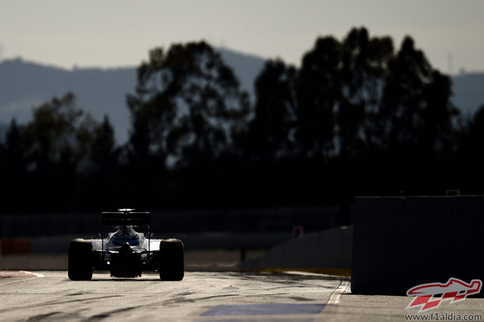 Valtteri Bottas sale a pista