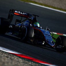 Nico Hülkenberg rueda con su nuevo monoplaza