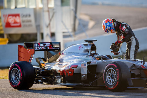 El Haas deja tirado en pista a Grosjean