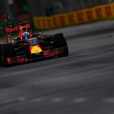 Daniel Ricciardo corre en casa