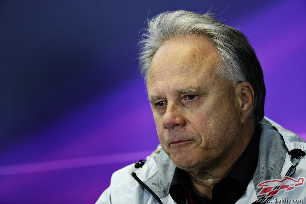 Gene Haas durante la rueda de prensa de pilotos