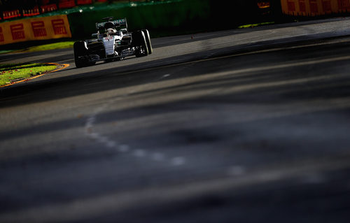 Lewis Hamilton luchará por su tercer mundial consecutivo