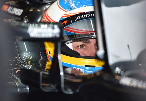 Fernando Alonso en su nuevo McLaren