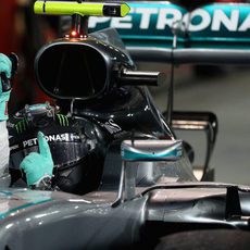 Nico Rosberg, eufórico dentro del coche