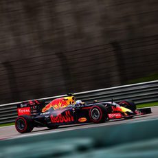 Daniel Ricciardo llega hasta la segunda posición