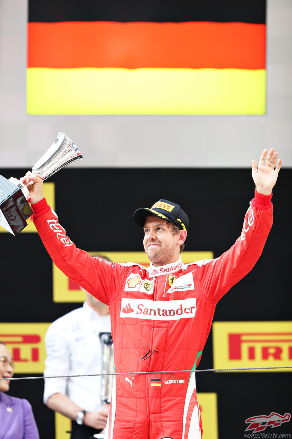 Sebastian Vettel regresa al podio en China