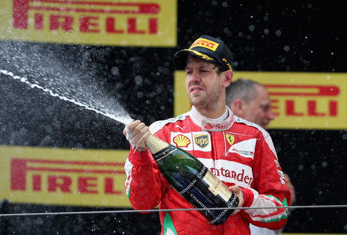 Sebastian Vettel celebra su segundo puesto