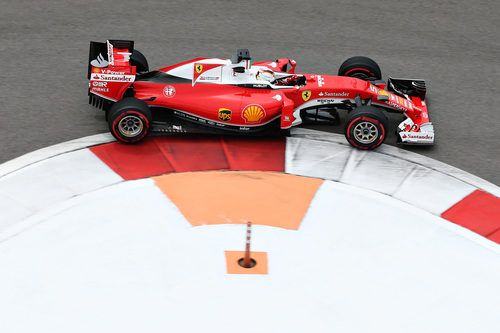 Sebastian Vettel da el máximo en la Q3