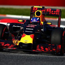 Max Verstappen debuta con el RB12