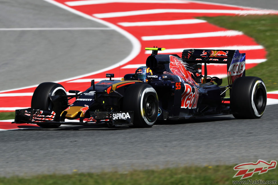 Carlos Sainz tiene nuevo compañero de equipo en Montmeló