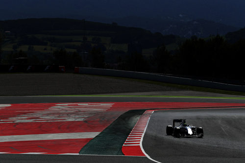 Felipe Massa cae en Q1