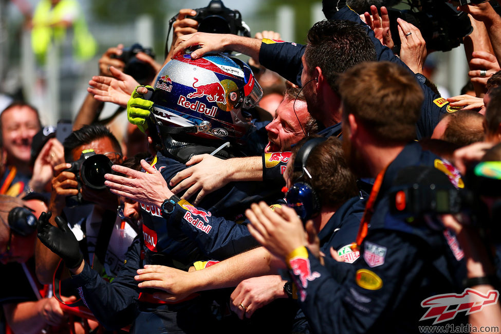 Alegría en Red Bull por la victoria de Max Verstappen