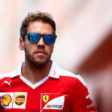 Cara seria de Sebastian Vettel