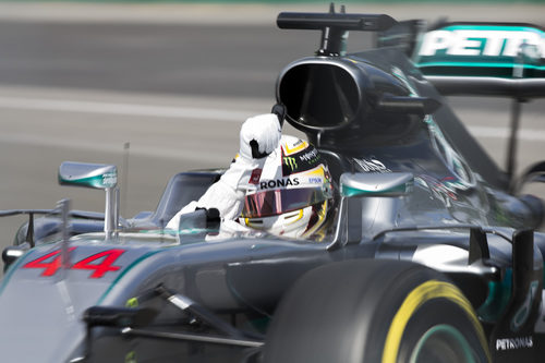 Lewis Hamilton comienza liderando en Canadá