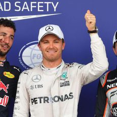 Rosberg, Ricciardo y Pérez vuelan en Bakú