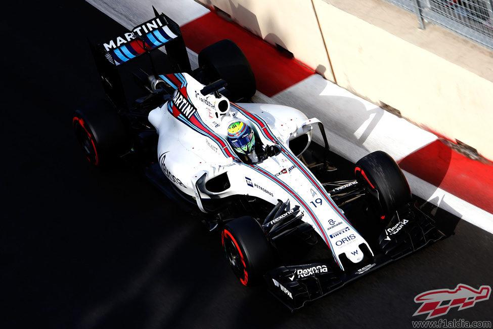 Felipe Massa prueba el superblando con su Williams