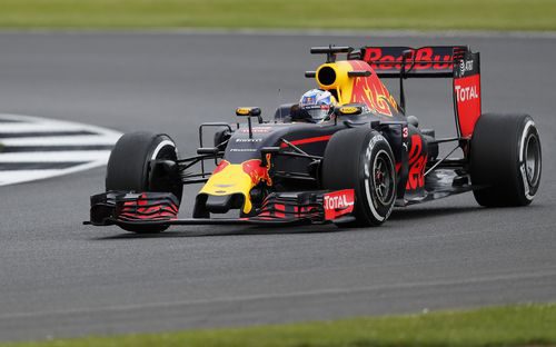 Neumático medio para Daniel Ricciardo