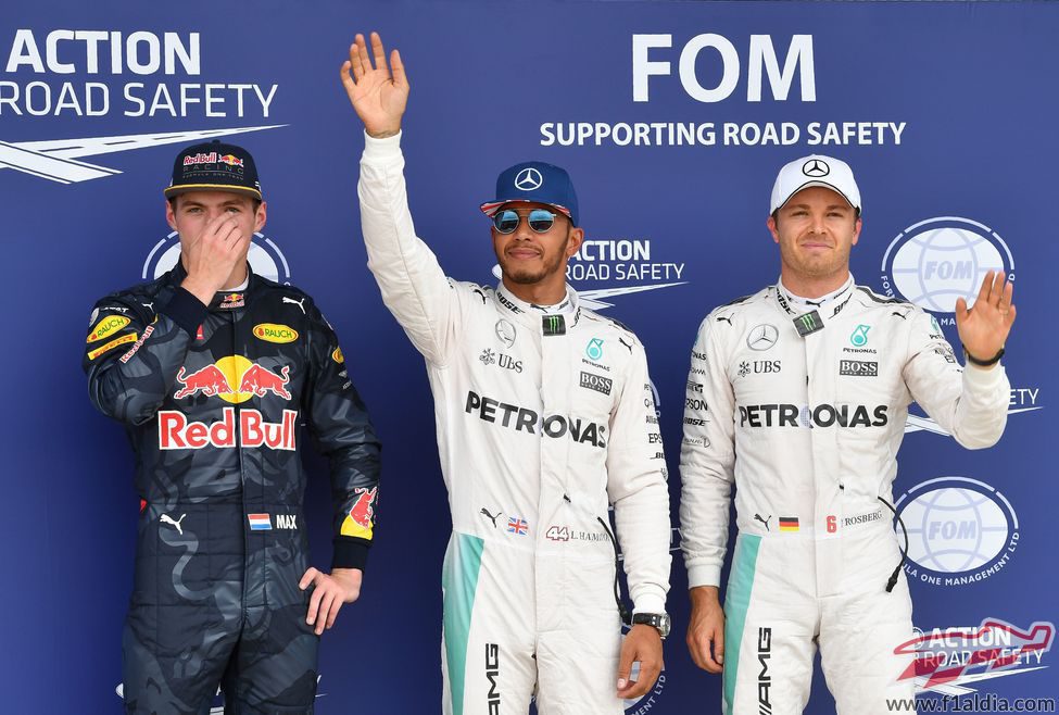 Hamilton, Rosberg y Verstappen los más rápidos en Silverstone