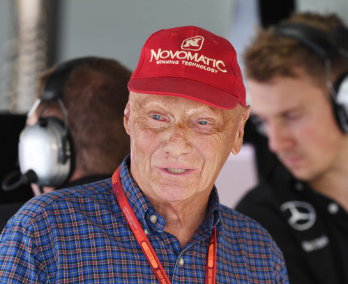 Niki Lauda contento por la pole de su equipo