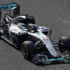 Lewis Hamilton tiene un fin de semana complicado