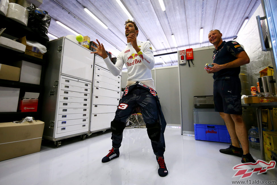 Entrenamientos para Daniel Ricciardo antes de la acción
