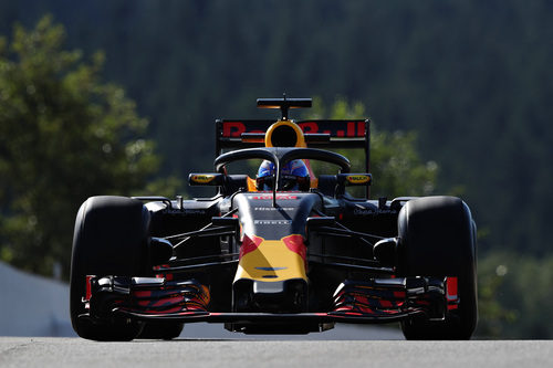 Daniel Ricciardo prueba el nuevo 'halo'
