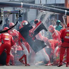 Cambio de alerón para Sebastian Vettel