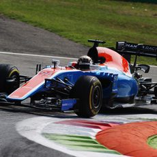 Pascal Wehrlein rueda con el neumático blando