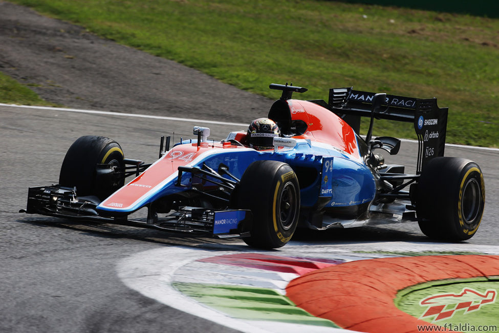 Pascal Wehrlein rueda con el neumático blando