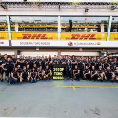 Toro Rosso celebra 200 GPs en Singapur