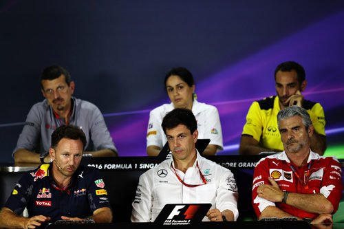 Segunda rueda de prensa oficial de la FIA en SIngapur