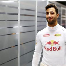 Sonrisa de Daniel Ricciardo antes de afrontar los libres