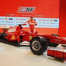 Felipe Massa y el F10