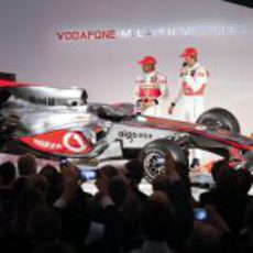 Button habla sobre su nuevo coche