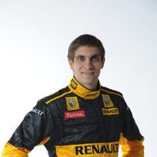 Vitaly Petrov es piloto de Renault